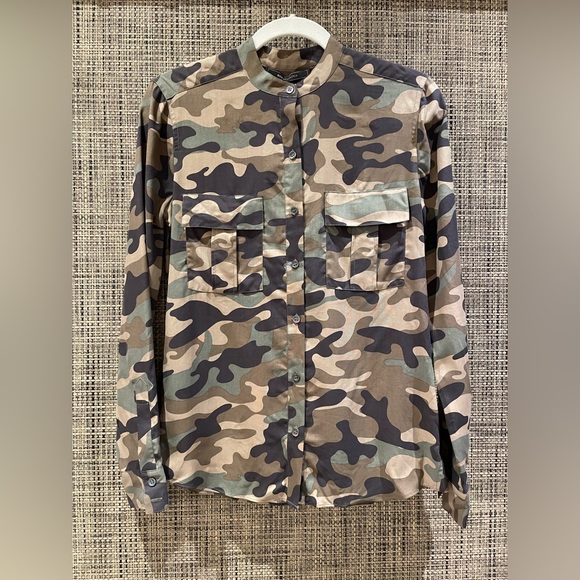 BCBGMaxAzria Anderson Camouflage-Print Silk Shirt - Picture 3 of 8